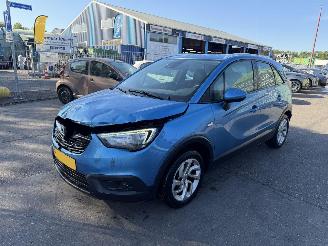 Voiture accidenté Opel Crossland X 1.2 60KW Clima Online Edition NAP 2017/11