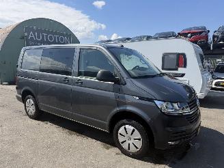 skadebil bedrijf Volkswagen Transporter 2.0 TDI 81KW Clima Navi Camera 2x Schuifdeur  L1H1 26 NAP 2021/6