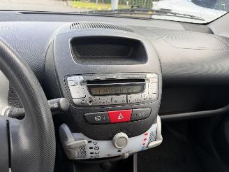 Peugeot 107 1.0 50KW Airco Led Active NAP picture 9