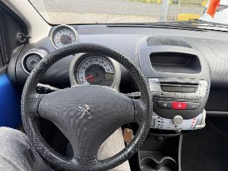 Peugeot 107 1.0 50KW Airco Led Active NAP picture 8
