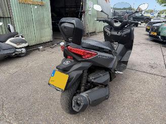 Yamaha XMAX 400 ABS 23KW picture 6