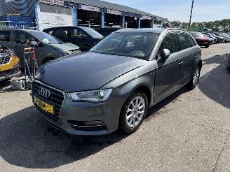 skadebil auto Audi A3 1.4 TFSI G-Tron Autom. Clima Navi Led Sportback 2014/7