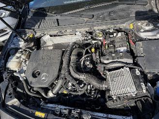 Mercedes A-klasse 180 Autom. 100KW Pano Sfeer Clima Navi AMG Line NAP picture 23