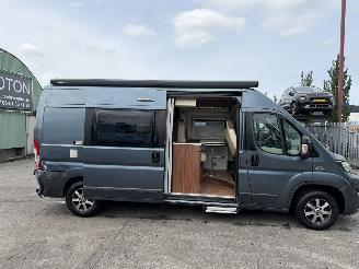 Adria  Camper 600 Twin SPT Vast bed Luifel Keuken Koelkast WC Clima Navi picture 8