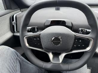 Volvo EX30 PERFORMANCE 69 kWh 428PK Twin Motor Pano Clima Navi NAP picture 11