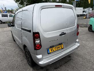 Peugeot Partner 1.6 e-HDI 66KW Autom. Navi Clima Led Schuifdeur picture 2