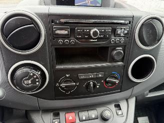 Peugeot Partner 1.6 e-HDI 66KW Autom. Navi Clima Led Schuifdeur picture 8