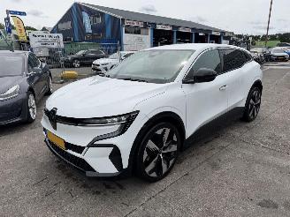 Renault Mégane E-Tech EV60 160KW Clima Navi Camera Led Optimum Charge Iconic NAP 2023/1