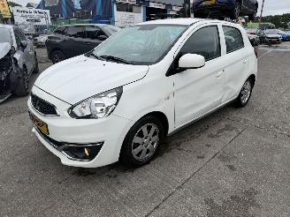 Coche accidentado Mitsubishi Space-star 1.0 52KW Airco 5-Deurs Cool+ NAP 2016/8