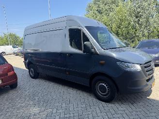 Mercedes eSprinter 55 kWh 85KW L2H2 Clima Camera NAP picture 18