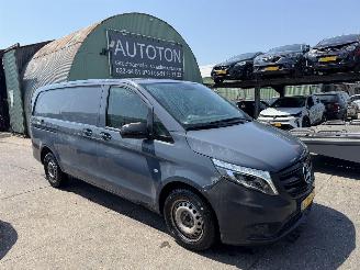 uszkodzony samochody ciężarowe Mercedes Vito 110 CDI 75KW Clima Navi Led Functional Lang NAP 2021/10