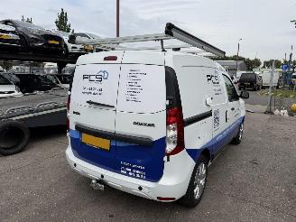 Dacia Dokker 1.5 DCI 66KW Navi Airco Solid Imperiaal NAP picture 3