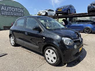 Auto incidentate Renault Twingo 1.0 SCE 52KW Airco Expression 5-Drs NAP 2015/2