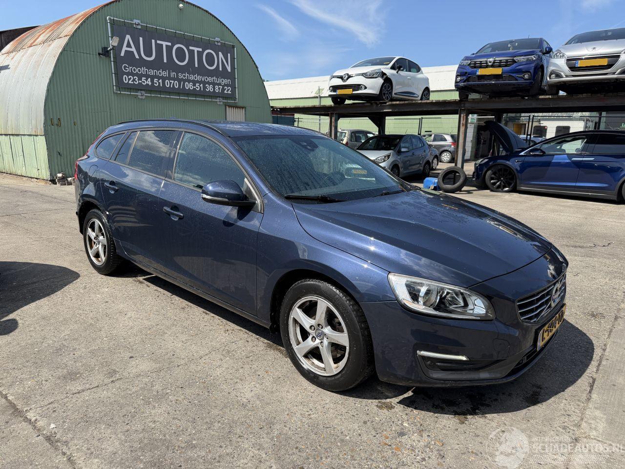 Volvo V-60 1.6 D2 Autom. 84KW Clima Navi Leer Led R-Design