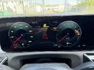 Mercedes Cla-klasse 250 e Pano Sfeerverlichting Clima Navi Premium Plus picture 14
