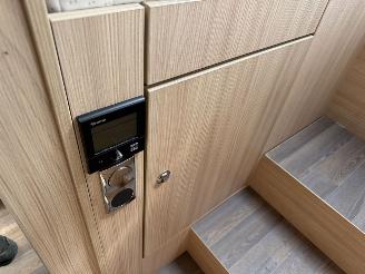 Burstner  IXEO TIME 726 G Hefbed WC Douche Levelsysteem Garage picture 15