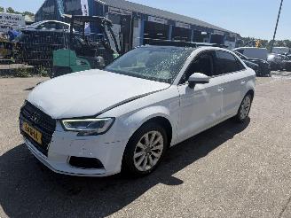 Auto incidentate Audi A3 1.5 TFSI 110KW Pano Navi Clima Led Sedan 2017/10