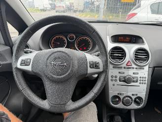 Opel Corsa 1.2-16V 63KW Airco Anniversary Edition NAP picture 8