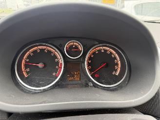 Opel Corsa 1.2-16V 63KW Airco Anniversary Edition NAP picture 9