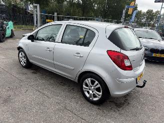Opel Corsa 1.4-16V 66KW Automaat Airco Enjoy 5-Drs NAP picture 3