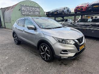 Voiture accidenté Nissan Qashqai 1.6 Tekna 120KW Pano Clima Navi Camera NAP 2018/10