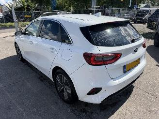Kia Ceed 1.0 T-GDI 88KW Clima Navi Led Xenon Camera DynamicPlusLine NAP picture 3