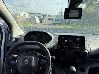 Peugeot Partner 1.5 Bluehdi 73KW Navi Airco Camera S&S L1 NAP picture 6