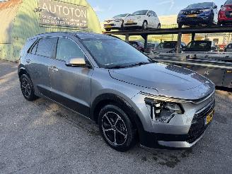 Kia Niro 1.6 GDI Hybrid 77KW DynamicPlusLine Schuifdak Clima Navi Led NAP picture 1