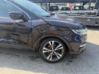 Nissan Qashqai 1.2 85KW Tekna Clima Navi Led Pano picture 16
