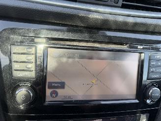 Nissan Qashqai 1.2 85KW Tekna Clima Navi Led Pano picture 10