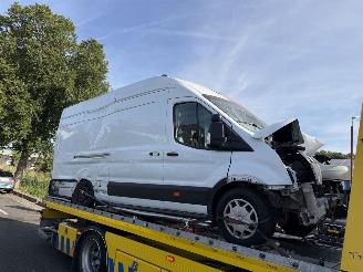 Ford E-Transit 68 kWh 135KW L3H2 picture 5