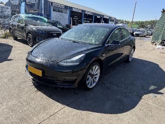 skadebil auto Tesla Model 3 75 kWh Long Range 258KW AWD Pano Clima Navi Led NAP 2019/4