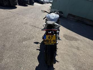 CFMoto  675SR-R 66KW Led Nieuw picture 7