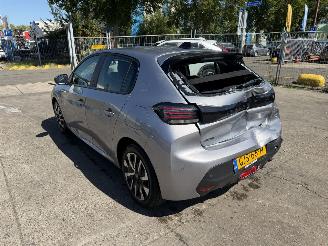 Peugeot 208 1.2 55KW Active Navi Clima Led 5-Drs NAP picture 3
