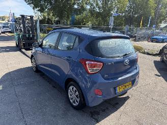 Hyundai I-10 1.0i 49KW Clima i-Motion Comfort NAP picture 3