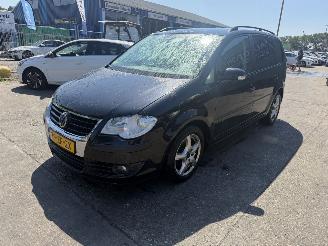 Coche accidentado Volkswagen Touran 1.4 TSI 103KW Clima Optive NAP 2008/2