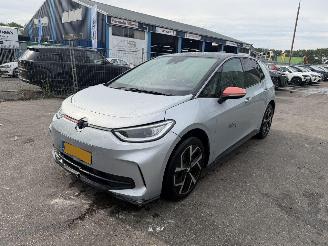 skadebil auto Volkswagen ID.3 59 kWh 150KW Pro Business Clima Navi Led NAP 2024/8