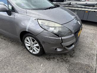 Renault Scenic 1.4 TCE 96kW Clima Navi Camera Celsium NAP picture 16