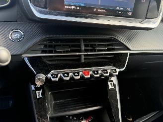 Peugeot e-208 EV 50 kWh 100KW Autom. Clima Navi Led Active Pack picture 9