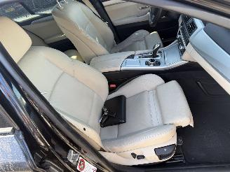 BMW 5-serie 528i 190KW Autom. Clima Navi Leer Xenon Led Executive picture 7
