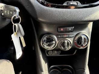 Peugeot 208 1.2 60KW Active Navi Airco 5-Drs picture 11