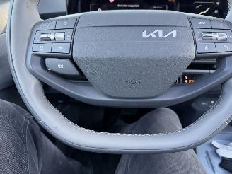 Kia EV3 58.3 kWh 150KW Pano Plus Advanced Clima Navi Camera NAP picture 16