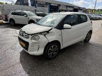 Citroën C1 1.0 e-VTI 51KW Airco Navi Camera Led Shine NAP picture 5