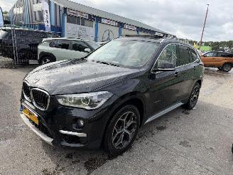 Unfallwagen BMW X1 xDrive20i 141KW Autom. Pano Clima Navi Hud High Executive 2017/9