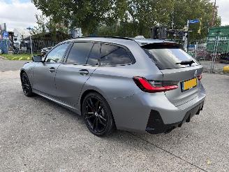 BMW 3-serie 330e xDrive 215KW Pano Clima Navi Hud picture 4
