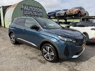 Unfallwagen Peugeot 3008 1.6 Hybrid Autom.165KW Allure Pack Business Clima Navi Camera Led NAP 2022/7