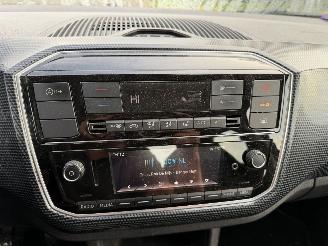 Volkswagen Up! 1.0 48KW Airco Camera 5-Deurs NAP picture 9