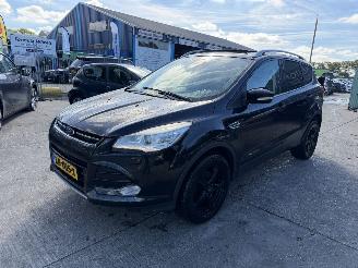 Auto incidentate Ford Kuga 1.6 110KW Titanium Pano Clima Navi Camera Led 2013/8