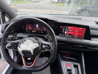 Volkswagen Golf 2.0 GTI 245PK Pano Clima Navi Camera Led HUD 5-Drs picture 16