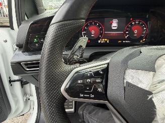 Volkswagen Golf 2.0 GTI 245PK Pano Clima Navi Camera Led HUD 5-Drs picture 21